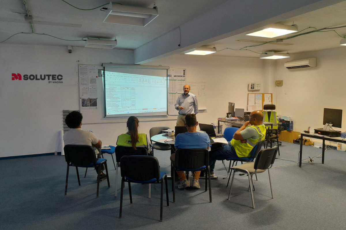 SOLUTEC holds a training day in Madrid for new production technicians